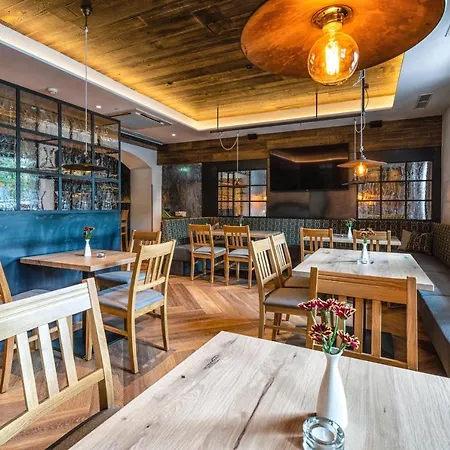 Brueckenwirt 3* Hallein