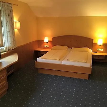 Brueckenwirt Hotel