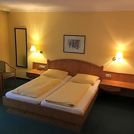Brueckenwirt 3* Hallein
