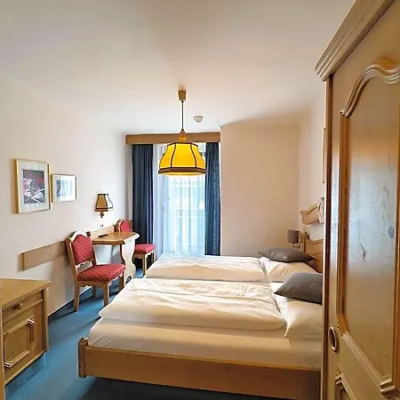 Hotel Brückenwirt 3*