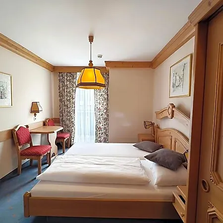 Brückenwirt Hotel 3*