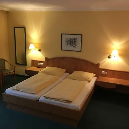 Brueckenwirt Hotel