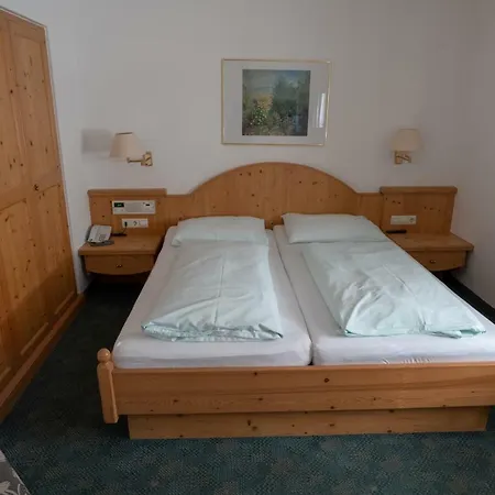 Brueckenwirt Hotel Hallein