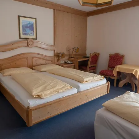 Brueckenwirt Hotel